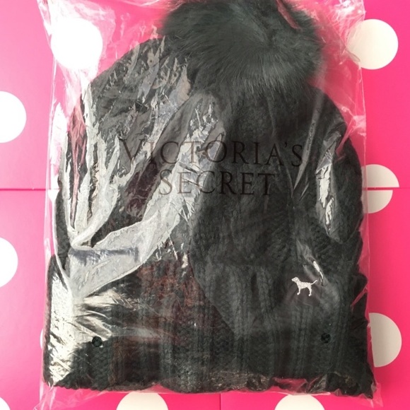 PINK VS Cable Knit Sherpa Lined Beanie New With Tag main image 7